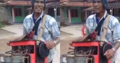 Unik dan Kreatif Alat Musiknya ini di Modifikasi Oleh Pengamen