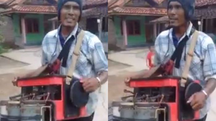 Unik dan Kreatif Alat Musiknya ini di Modifikasi Oleh Pengamen
