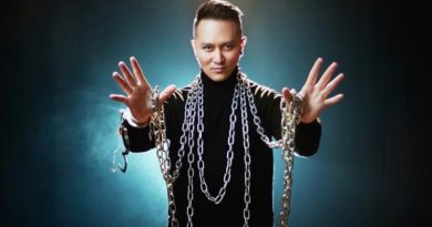 Dibalik Escape Magic dan Resiko Besar Atraksi Sulap Demian
