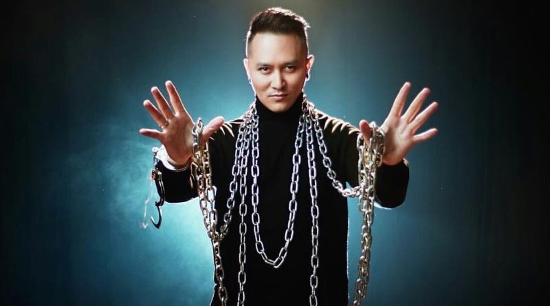 Dibalik Escape Magic dan Resiko Besar Atraksi Sulap Demian