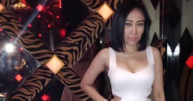 Dibully, Baju Terlalu Seksi ini Reaksi Dewi Sanca