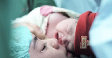 Kabar Bahagia Oki Setiana Dewi Lahirkan Anak Ke 3 Selamat!