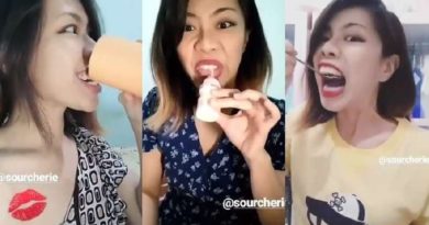 Kesal Tapi Bikin Ketawa! Tutorial Pake Lipstik Biar Awet Seharian
