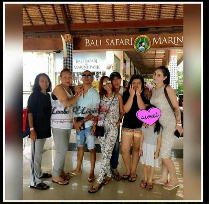 Perut Jennifer Dunn Bikin Salfok Saat Liburan di Bali