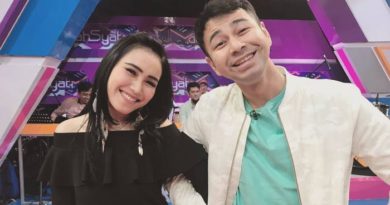 Tercyduk Lagi! Raffi Ahmad dan Ayu Ting Ting Datang ke Lokasi Syuting Dalam Satu Mobil