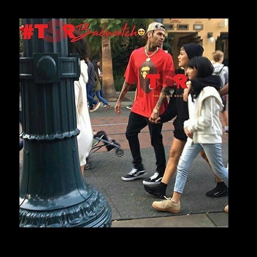Agnez Mo dan Chris Brown Tercyduk Jalan Bareng Mesra Banget