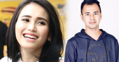 Ekspresi Raffi Ahmad Jadi Sorotan Saat Ayu Ting Ting dan Ivan Duet Mesra, Cemburu?