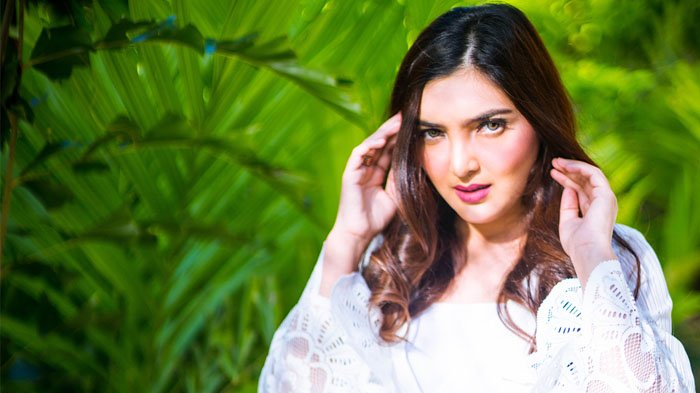 Foto Ashanty Tampil Seksi di Atas Ranjang Ternyata Hasil Foto Sang Suami