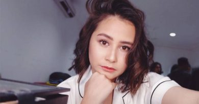 Prilly Latuconsina Pamer Rambut Baru di Pesawat, Harga Jam Tangannya Bikin Kaki Gemetar