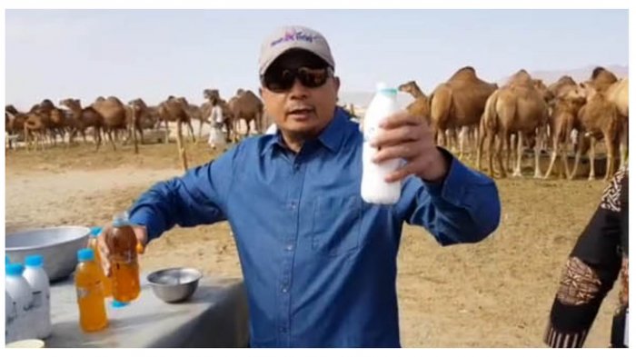 Video Viral, Ustaz Bachtiar Nasir Minum Air Kencing Unta