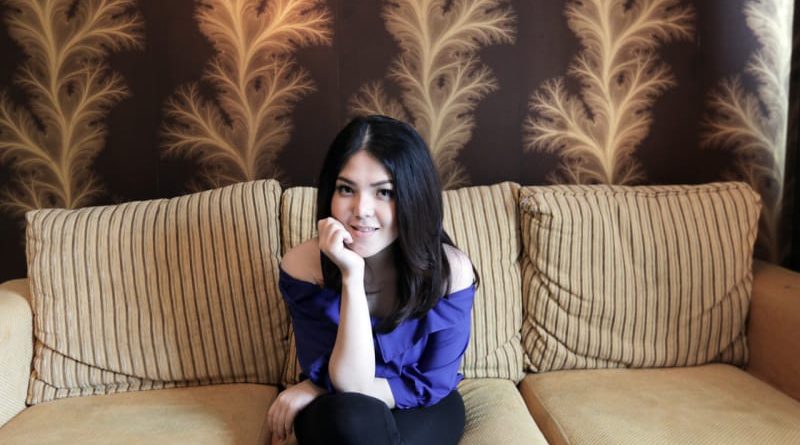 Cuma Pakai Sandal Jepit Tina Toon Tak Diizinkan Masuk Restoran