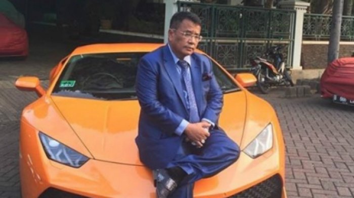 Hotman Paris Dapat Karangan Bunga Tulisannya Bikin Menarik Perhatian Netizen