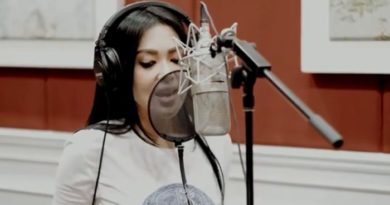 Intip Proses Rekaman Lagu Terbaru Syahrini yang Dibuat Melly Goeslaw