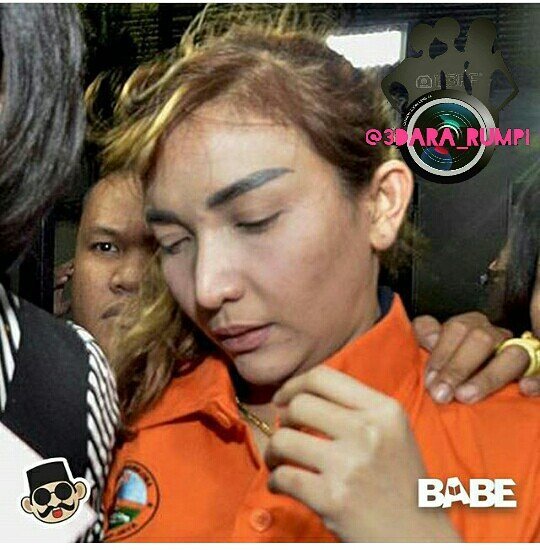 Penampilan Roro Fitria Tanpa Make Up Netter Tebak Umur Aslinya