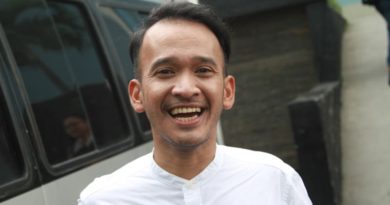 Ruben Onsu Tunjukan Bukti Usahanya Telah Bersertifikat Halal, Netizen: Makin Suka