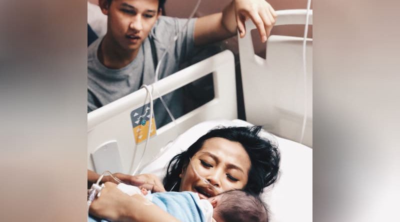 Selamat, Rinni Wulandari Melahirkan Putra Pertamanya Nord Kiano Julian