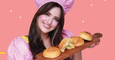 Tanggapan Nia Ramadhani Soal Isian Kuenya Dibilang Youtuber Kayak Kotoran Manusia