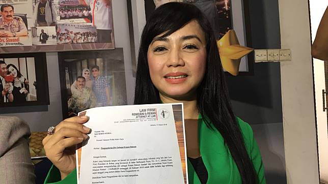 8 Lawyer Roro Fitria Mengundurkan Diri Ada Apa
