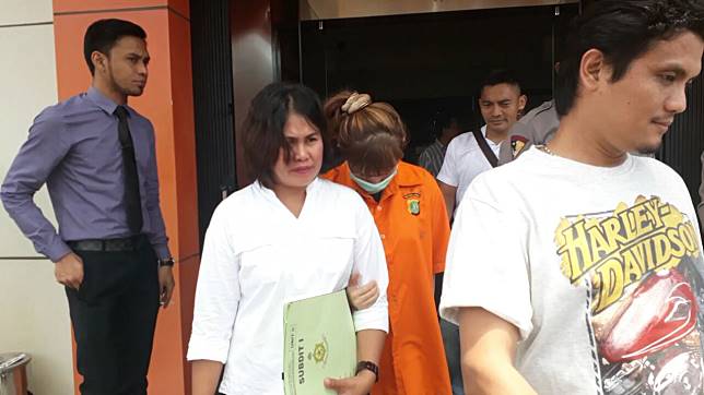 8 Lawyer Roro Fitria Mengundurkan Diri Ada Apa