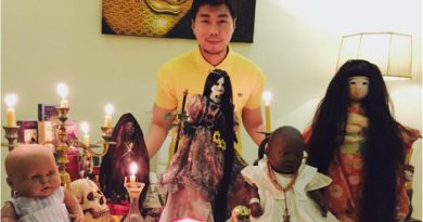 Koleksi Boneka Mistis Roy Kiyoshi yang Sering Di Ajak Ngobrol