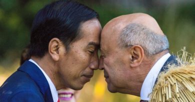 Tradisi Hongi, Jokowi Lakukan Salam Tempel Hidung Khas Maori