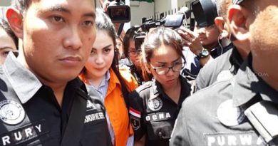 Reaksi Shafa Harris Saat Melihat Foto Ayahnya Bersama Ibu Jedun