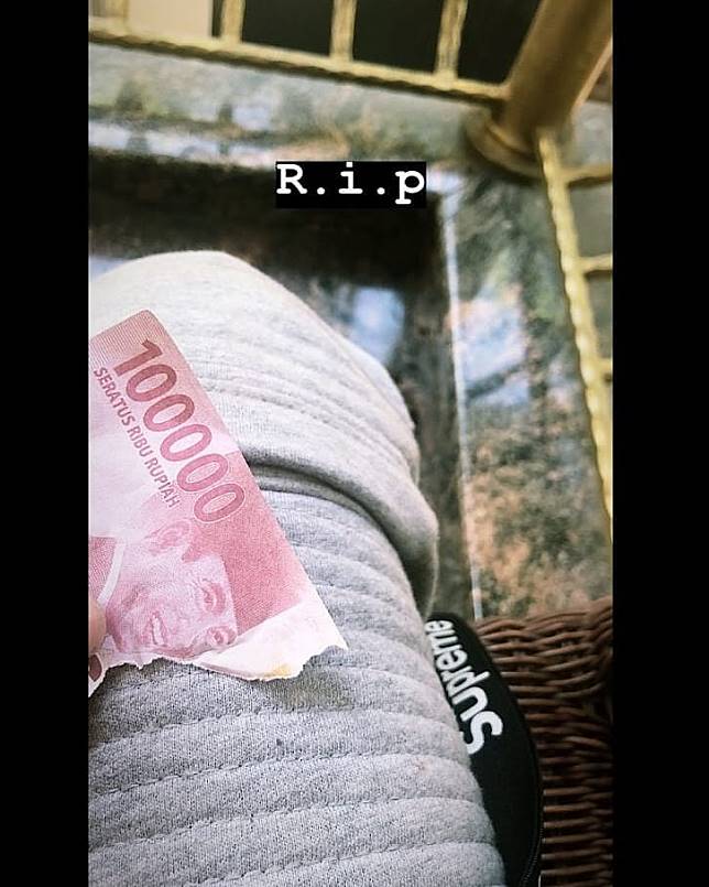 Saaih Halilintar Sobek Uang Kertas Dikritik Habis-habisan