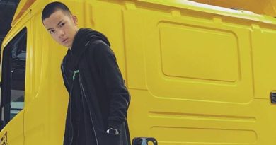 Saaih Halilintar Sobek Uang Kertas Dikritik Habis-habisan