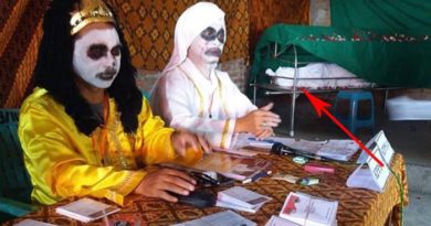 Merinding TPS Hantu Nyoblos Dilayani Setan hingga Diiringi Lagu Mistis