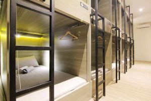 Hotel Kapsul Yang Berada Di Pusat Kota Bandung Strategis Dan Ramah Budget