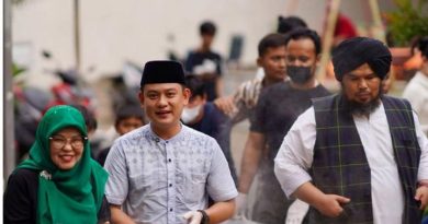 Derry Sulaiman dituding jebak Bobon Santoso Mualaf