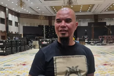 Ahmad Dhani Kecewa, Maia Tak Hadiri Ngunduh Mantu