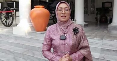 Anne Ratna Klarifikasi Alasan Tak Hadir di Pernikahan Anak KDM