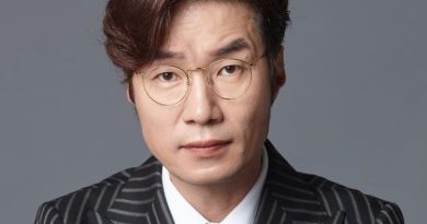 Aktor Korea Selatan, Song Young Kyu meninggal di dalam mobil