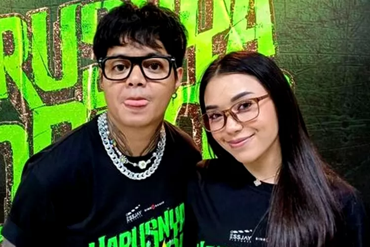 Reza Arap Beneran Pacaran dengan Lula Lahfah?