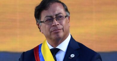 Gustavo Petro tak Peduli soal Visa dicabut