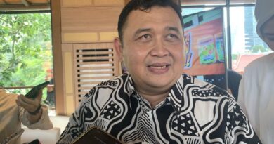 Epi Taufik BGN: Susu MBG 30% Susu Segar