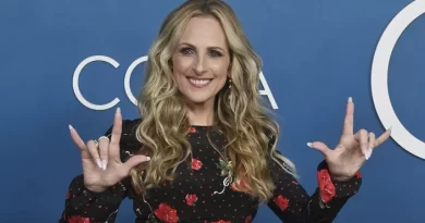 Profil Marlee Matlin Artis Amerika Serikat yang Terbaik di Perfilman