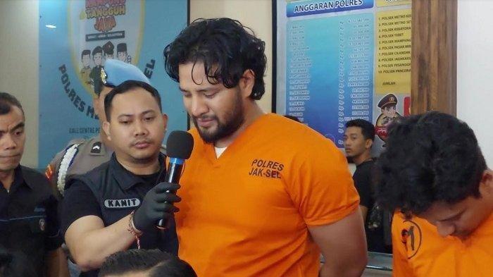 Ammar Zoni Menangis karena Merindukan Kedua Anaknya Lama tak Bertemu