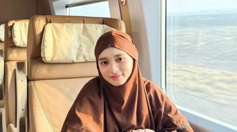 Inara Rusli Tutup Komentar usai Diisukan Selingkuhan Insanul Fahmi