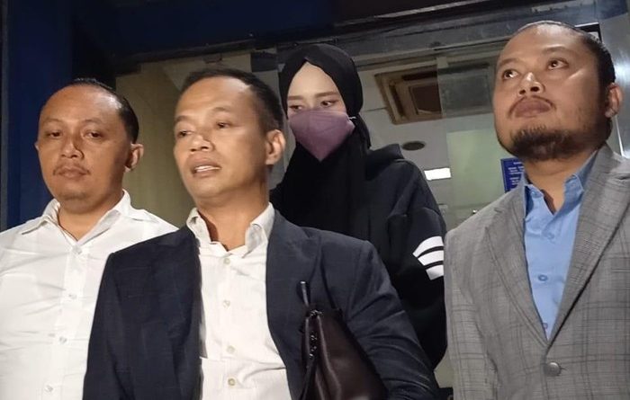 Heboh Inara Rusli Laporkan Insanul Fahmi ke Polda atas Kasus Penipuan