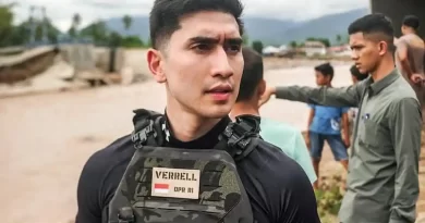 Verrell Bramasta Buka Suara soal Pakai Rompi Antipeluru saat Tinjau Banjir