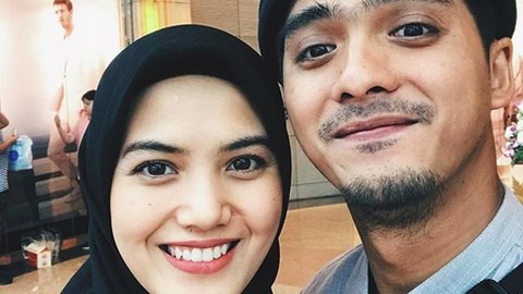 Herfiza Curhat Melalui Media Sosial di Tengah Gosip Ricky Harun dan LC