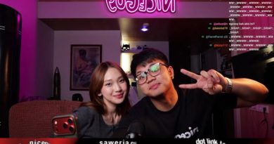 Jule Buka Suara dalam Siaran Langsung YouTube Bigmo dan Meminta Maaf Kepada Anaknya