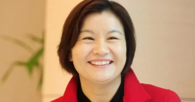 Kenalin, Zhou Qunfei Seorang Pendiri dan Ketua Lens Technology Terbesar di Dunia