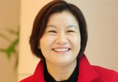 Kenalin, Zhou Qunfei Seorang Pendiri dan Ketua Lens Technology Terbesar di Dunia