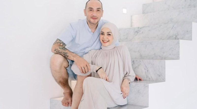 Richa Novisha Curhat dan Harus Mengikhlaskan Kepergian Suaminya, Gary Iskak