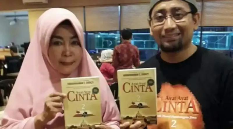 Penulis Ayat-Ayat Cinta 3 Sedang Disiapkan, Film yang Bikin Baper Para Penonton