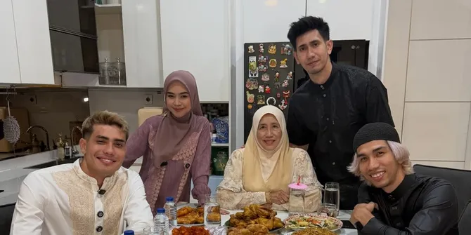 Ramai Aisar Khaled Dan Keluarga Bukber Dirumah Ria Ricis Buat Kaget Netizen