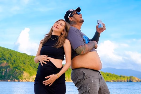 Heboh Belum Duabulan Menikah, Istri Virgoun Hamil Besar dan Netizen Menilai Itu Hamidun